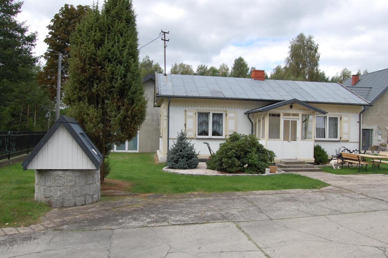 Villa Wypoczynek Letnia Oaza Sobienie Jeziory Exterior foto