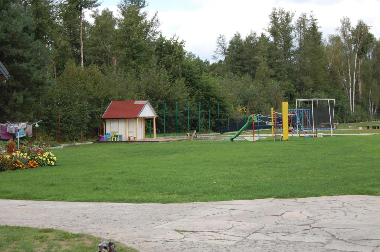 Villa Wypoczynek Letnia Oaza Sobienie Jeziory Exterior foto