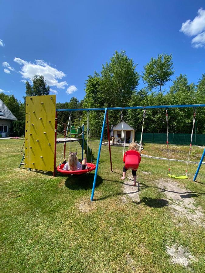 Villa Wypoczynek Letnia Oaza Sobienie Jeziory Exterior foto